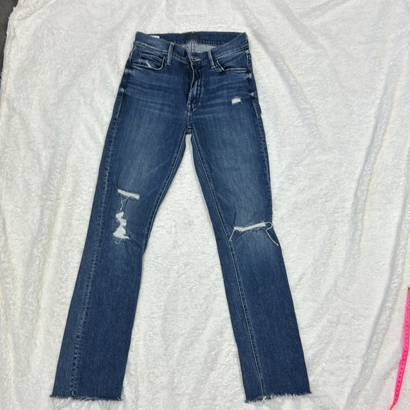 MOTHER MID RISE DAZZLER ANKLE FRAY BLUE - Picture 6 of 15